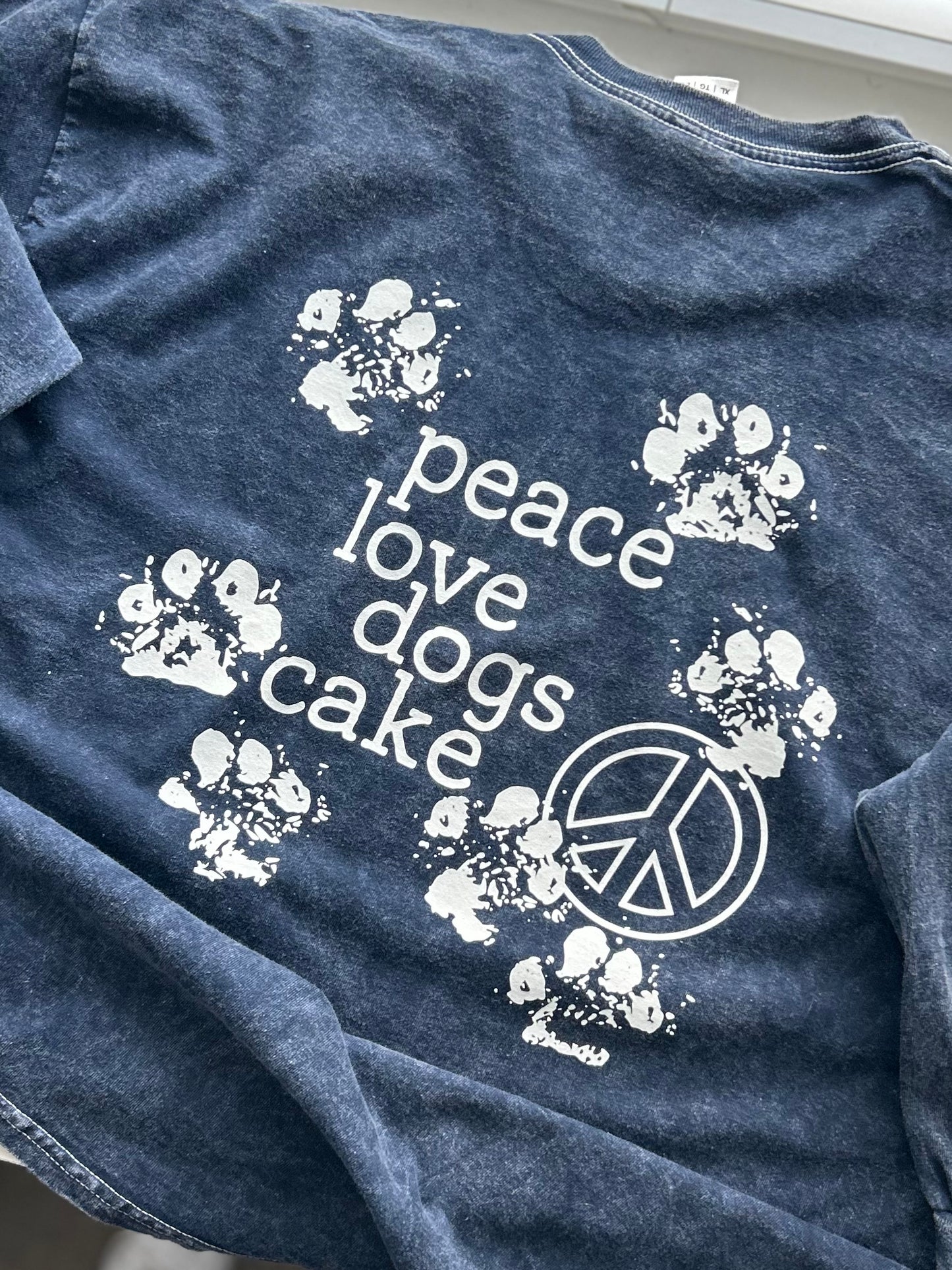 Peace Love Dogs Cake