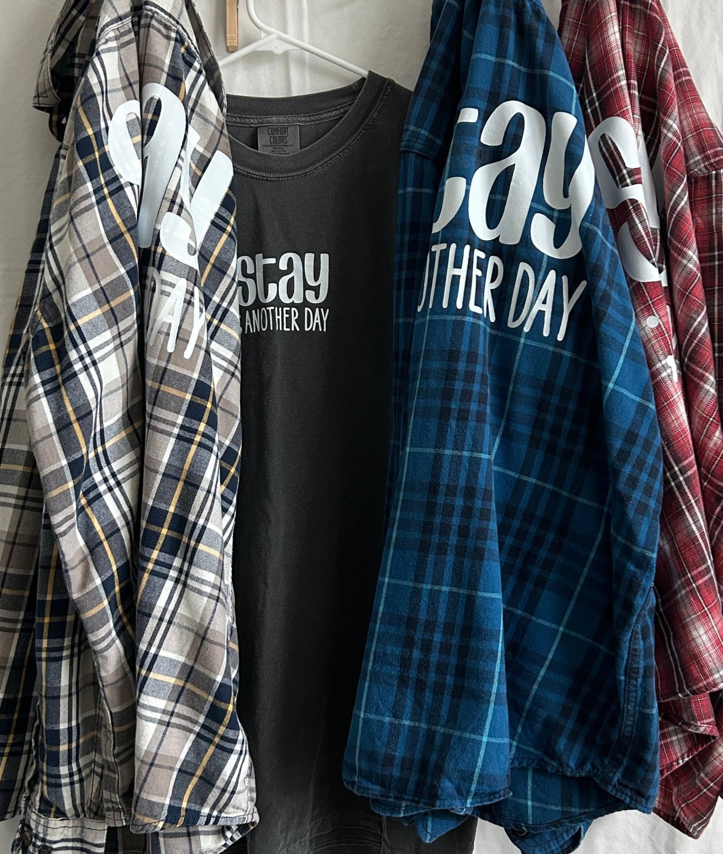 Stay ; ANOTHER DAY Short-sleeved T