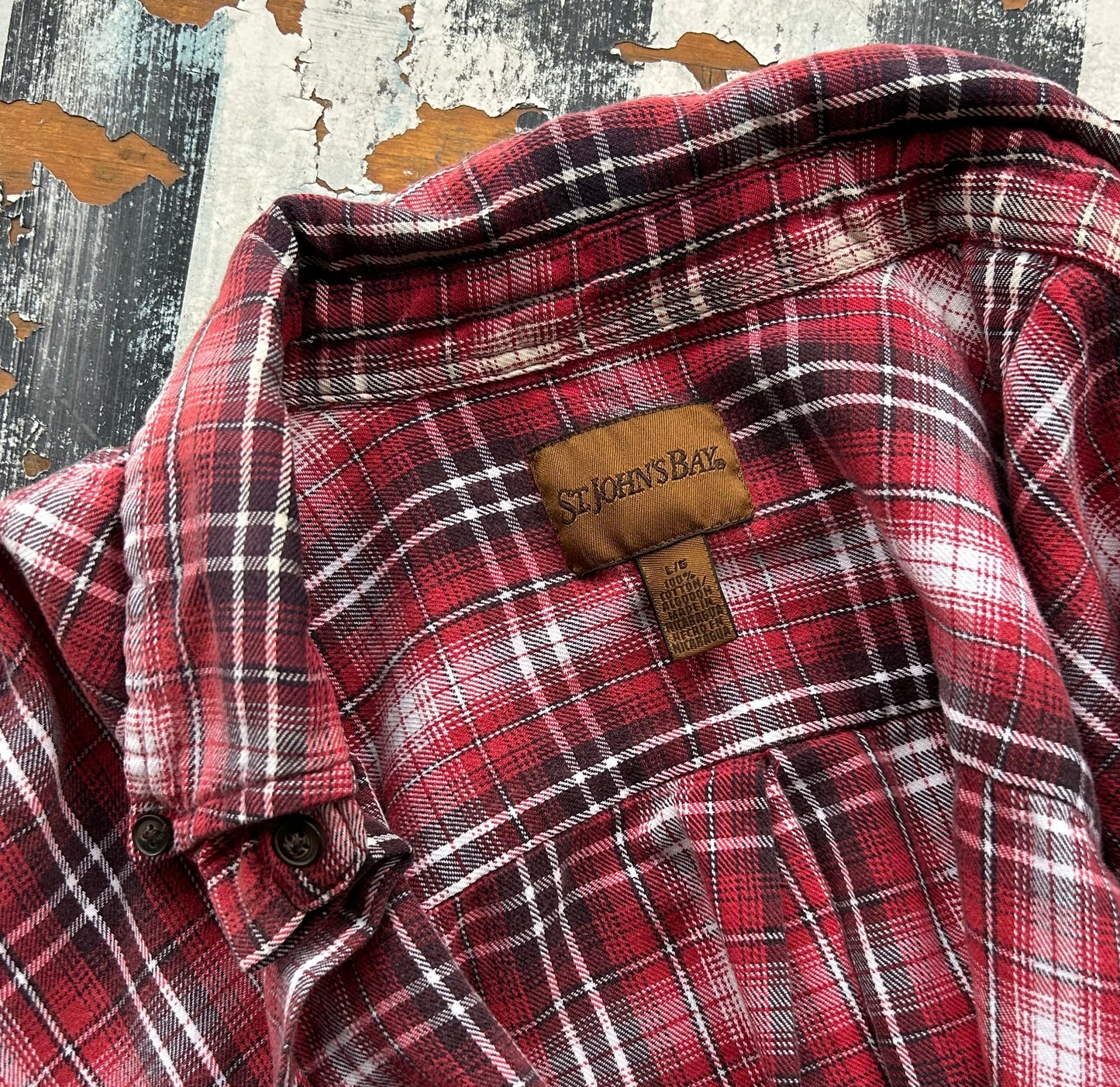 Stay ; ANOTHER DAY flannel in reds