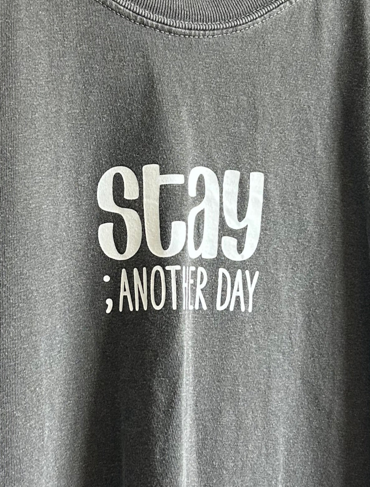 Stay ; ANOTHER DAY Short-sleeved T